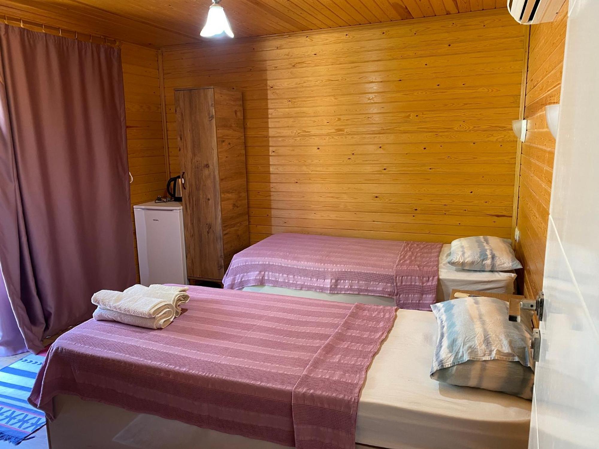 Karaoez Ada Bungalows & Villa Room photo